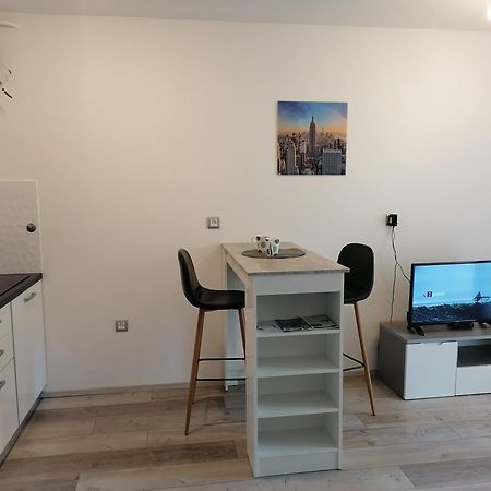 Apartman Ester Pula Pokoj fotografie