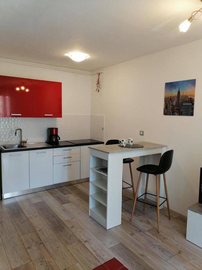 Apartman Ester Pula Exteriér fotografie