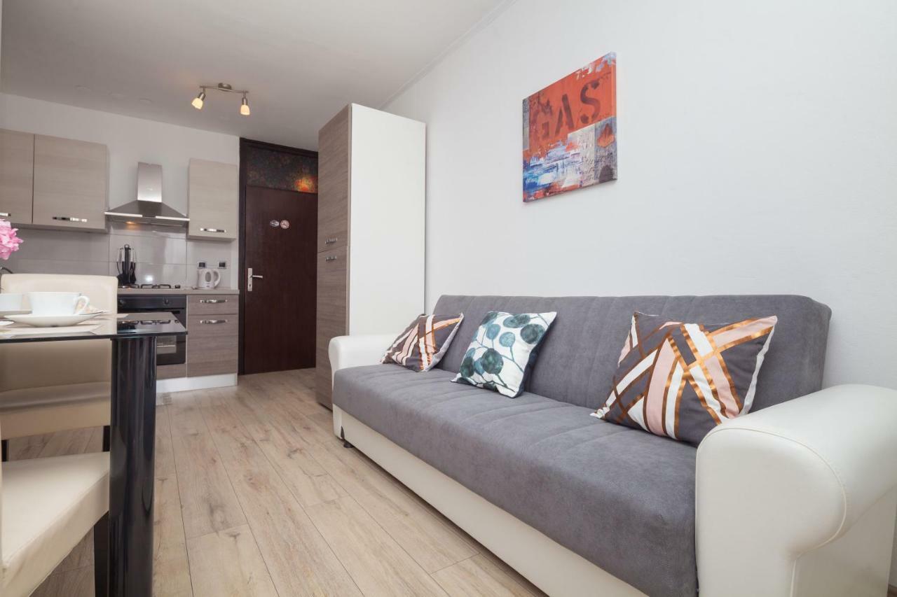 Apartman Ester Pula Exteriér fotografie