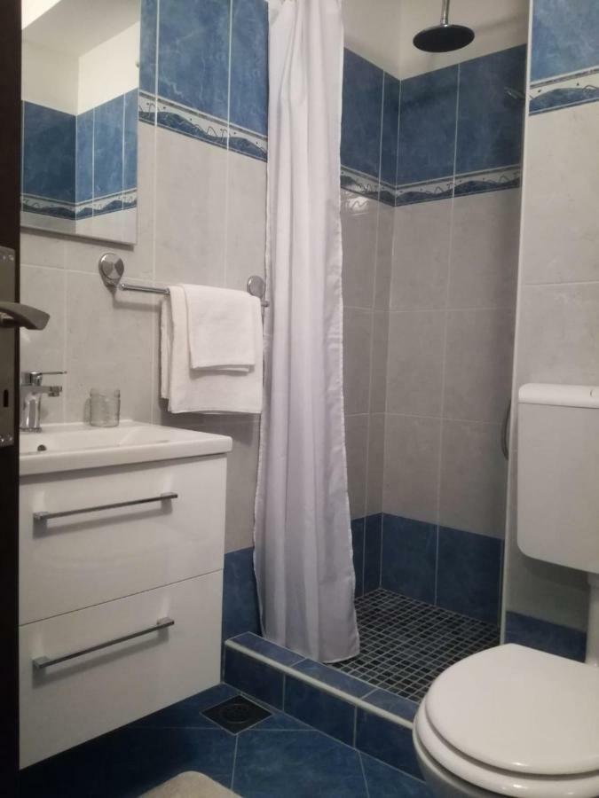Apartman Ester Pula Exteriér fotografie